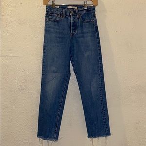 Levis wedgie straight jeans 24